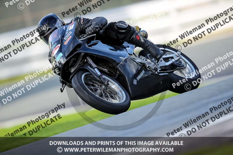 anglesey;brands hatch;cadwell park;croft;donington park;enduro digital images;event digital images;eventdigitalimages;mallory;no limits;oulton park;peter wileman photography;racing digital images;silverstone;snetterton;trackday digital images;trackday photos;vmcc banbury run;welsh 2 day enduro